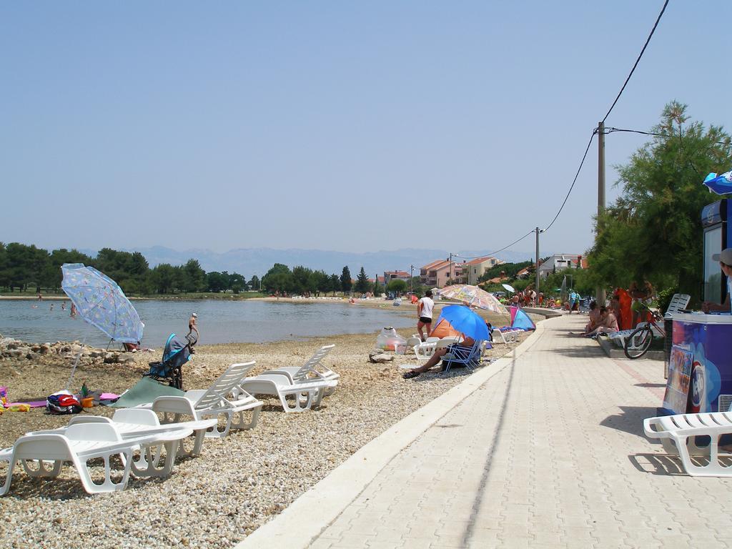 נין Holiday House Zaton מראה חיצוני תמונה