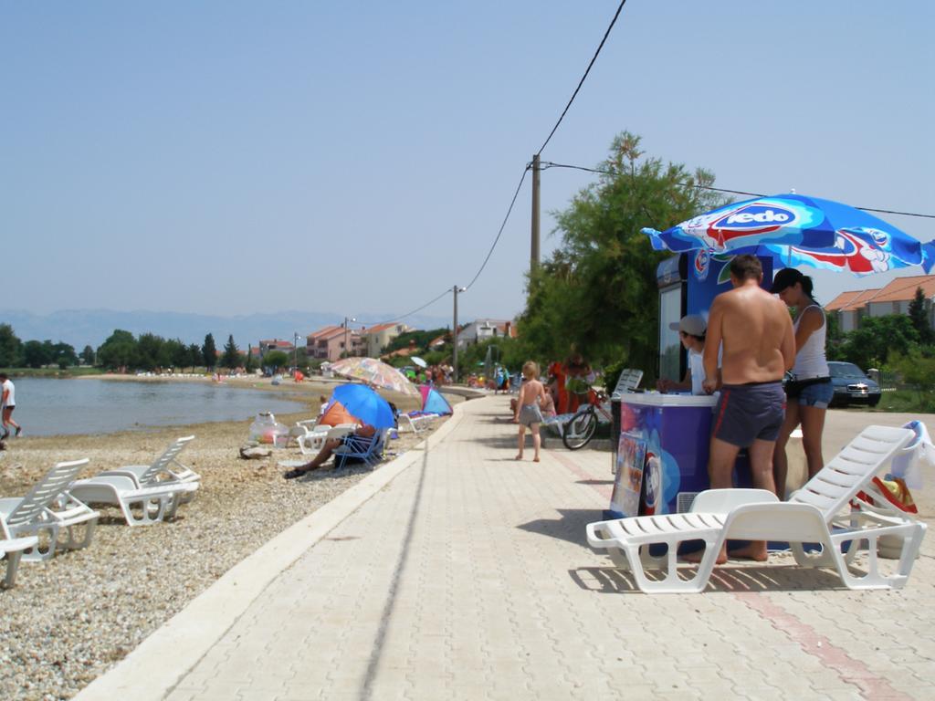 נין Holiday House Zaton מראה חיצוני תמונה